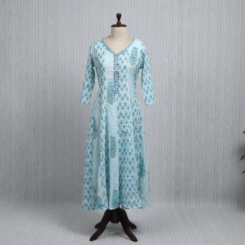 RL03CR-05 V NECK BLUE