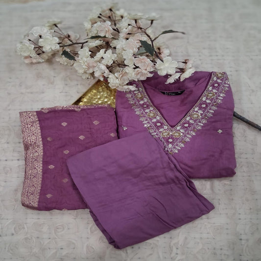 Lilac Roman Silk 3 Piece Set