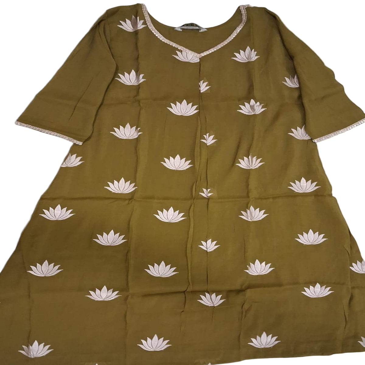 Mehindi Curved V-neck 3-Piece Set