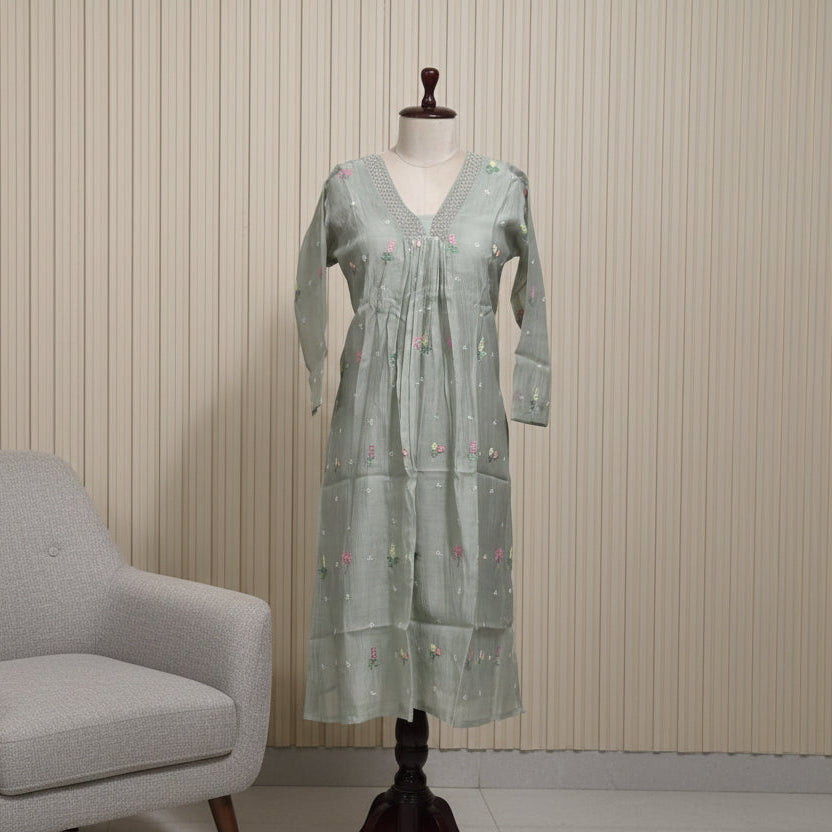 RL03CR -07 COLLAR NECK PISTA GREEN1