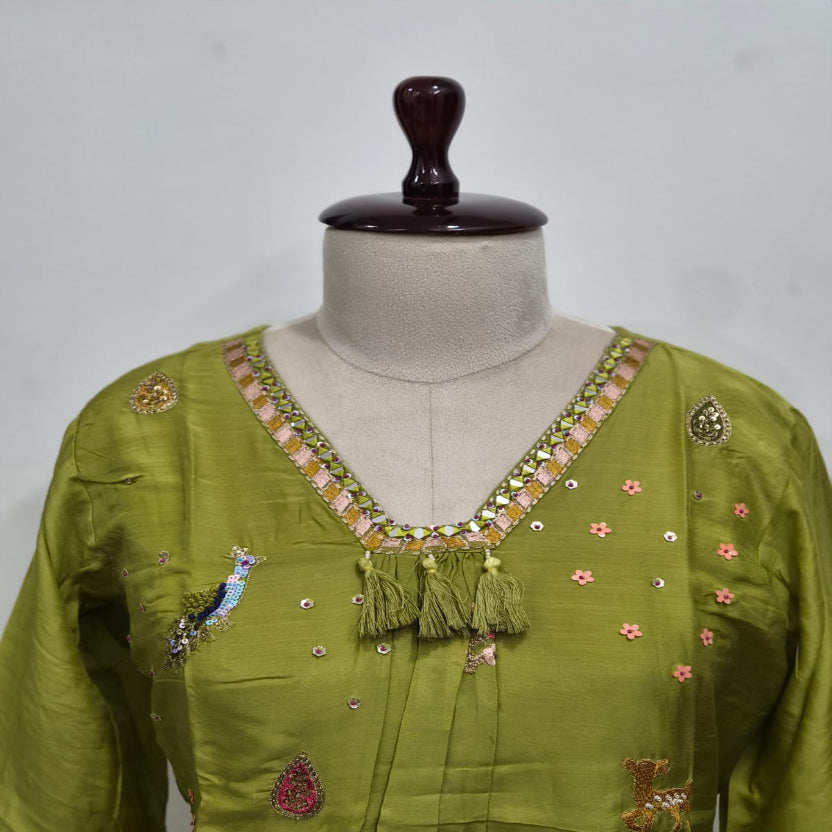 RL03ES04 3PC V NECK GREEN2
