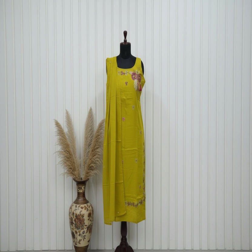 RL03WS10 3PC U-NECK Parrot Green