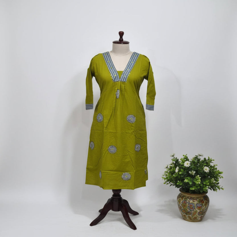 RL04TS01 3PC V-NECK GREEN1