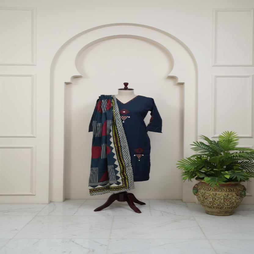 RL04TS02 3PC V-NECK NAVY BLUE